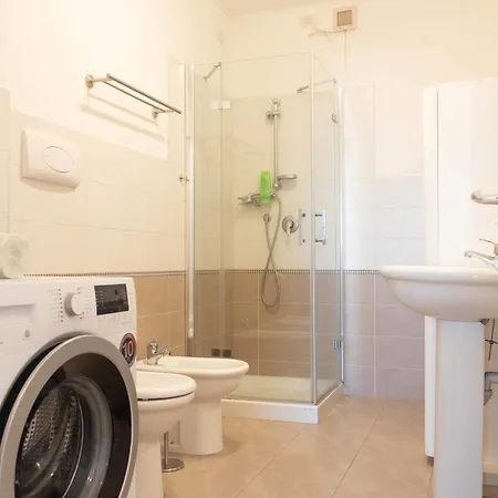 Appartement Joy Fructus 30 *