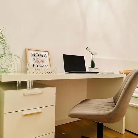 Appartement Joy Fructus 30 *